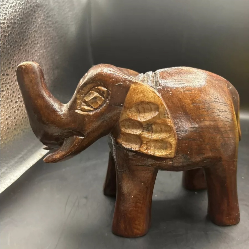 Wooden Hand Carved Elephant Statue Figurine Sculpture Home Decor Handmade Wood